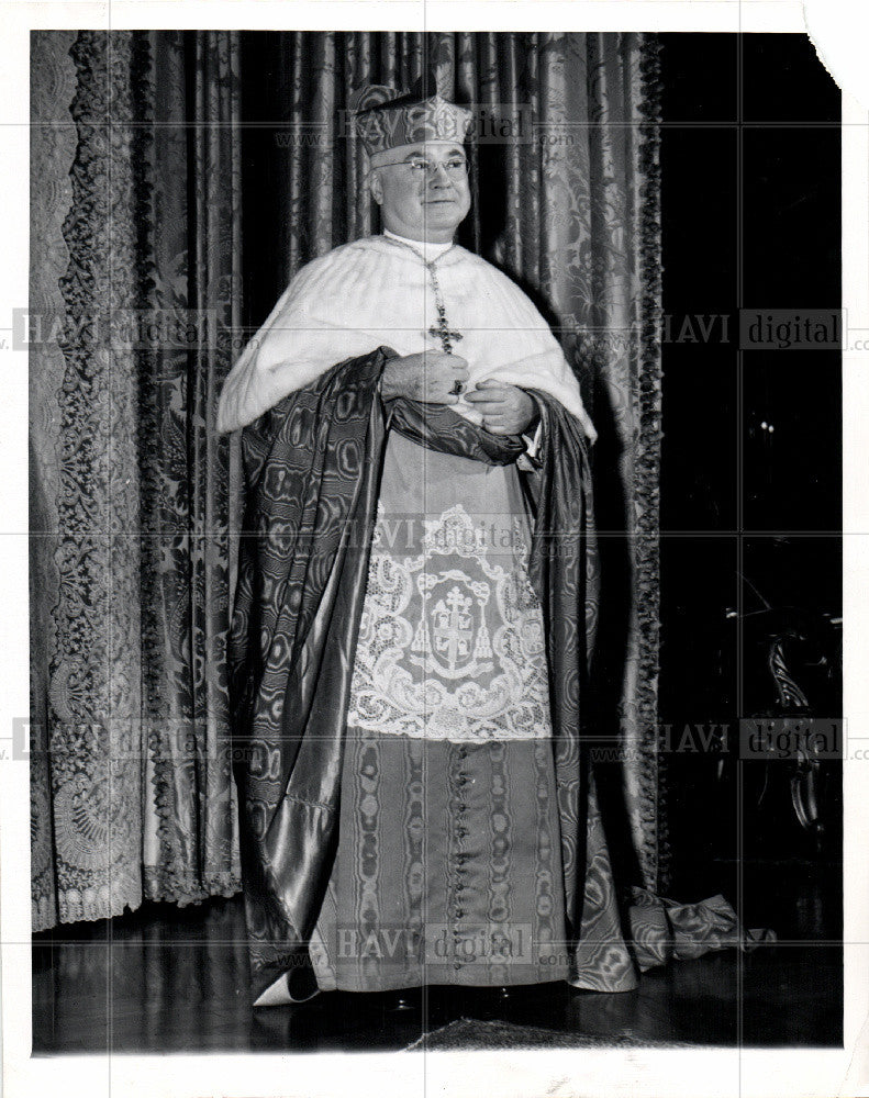 1946 Press Photo Francis Spellman - Historic Images