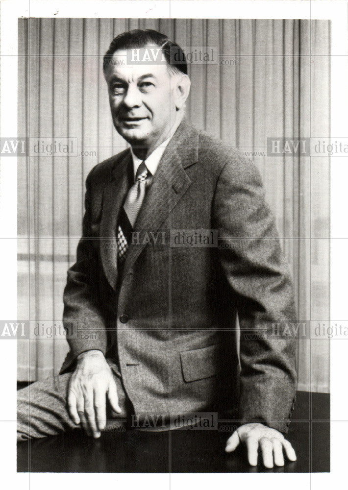 1982 Press Photo C.W. Spangle Vice President - Historic Images