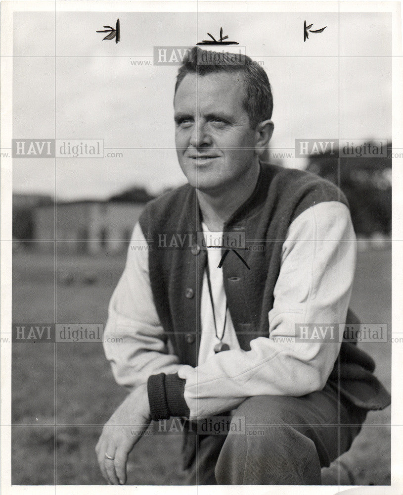 1950 Press Photo Ted Sowle Catholic Central Coach - Historic Images