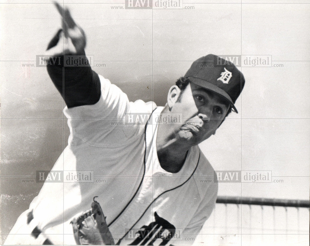 Press Photo Detroit Tigers Pitcher Joe Sparma - Historic Images