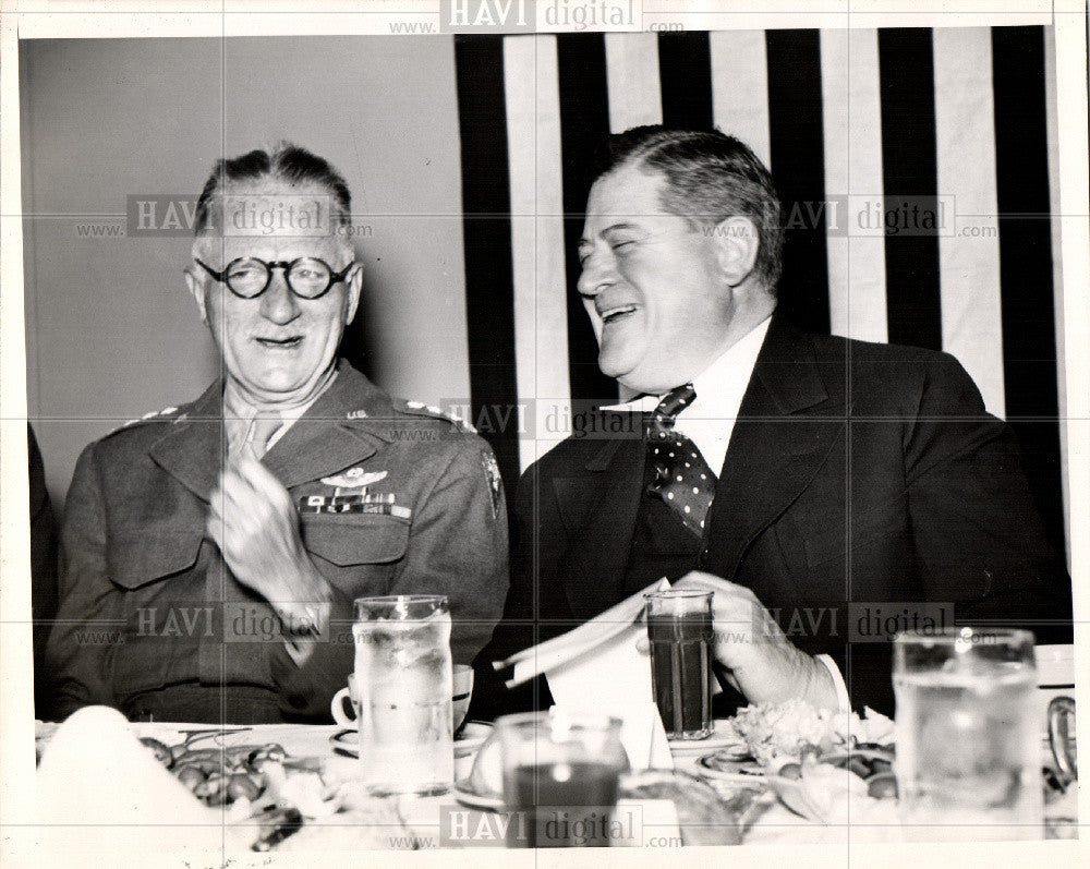 1945 Press Photo Carl Andrew &quot;Tooey&quot; Spaatz - Historic Images