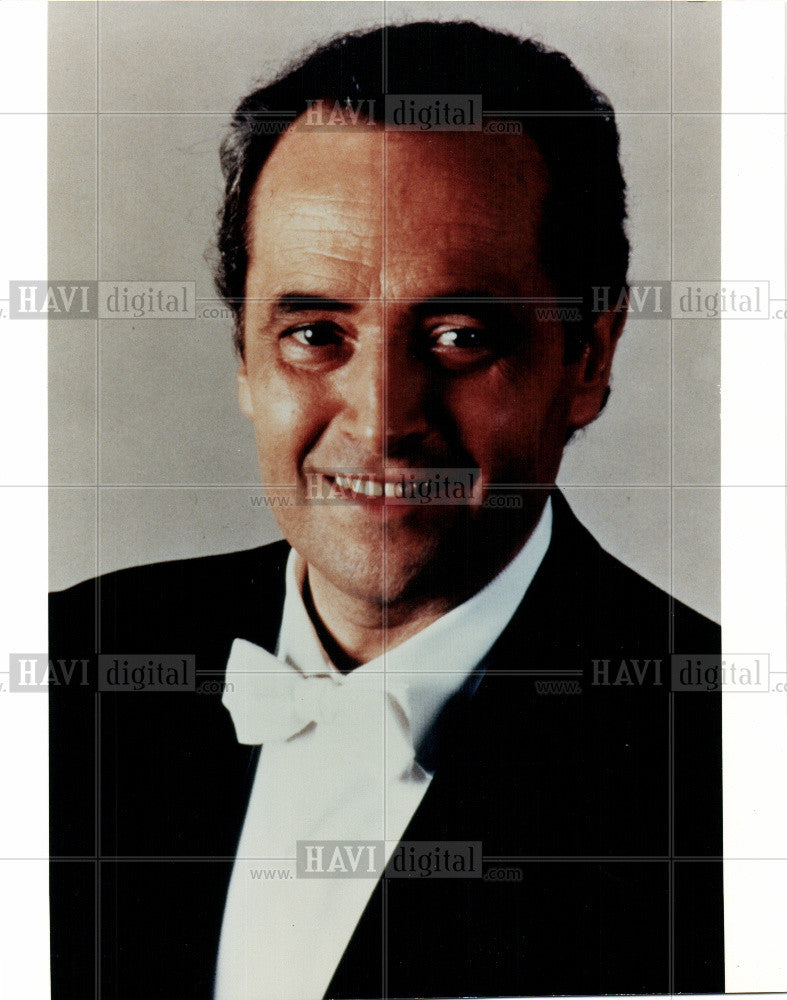 Press Photo JOSE CARRERAS Spanish Catalan tenor - Historic Images