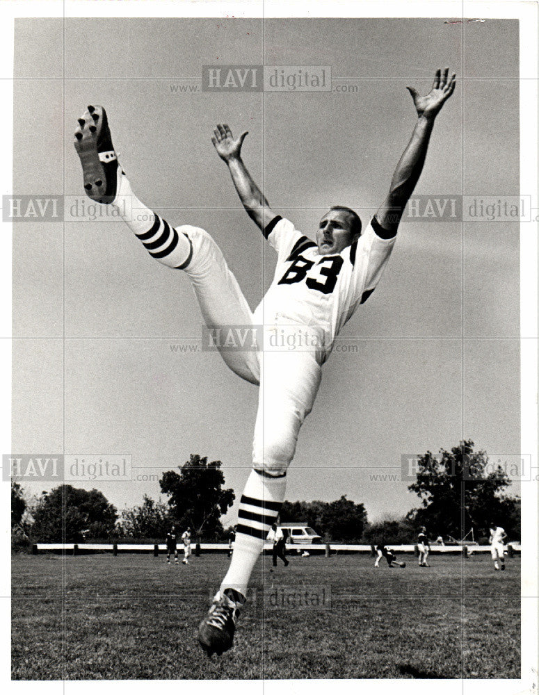 1965 Press Photo Don Carothers Football Player - Historic Images