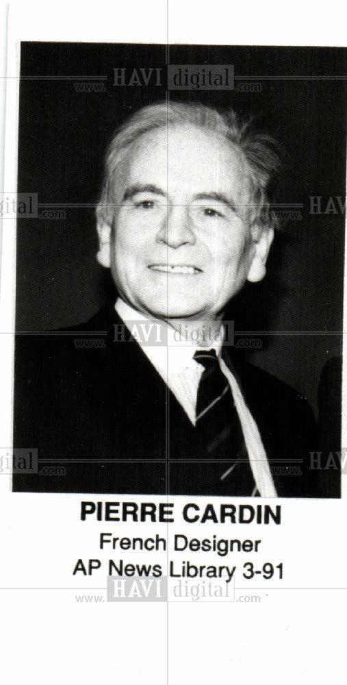 1991 Press Photo Pierre Cardin French fashion designer - Historic Images