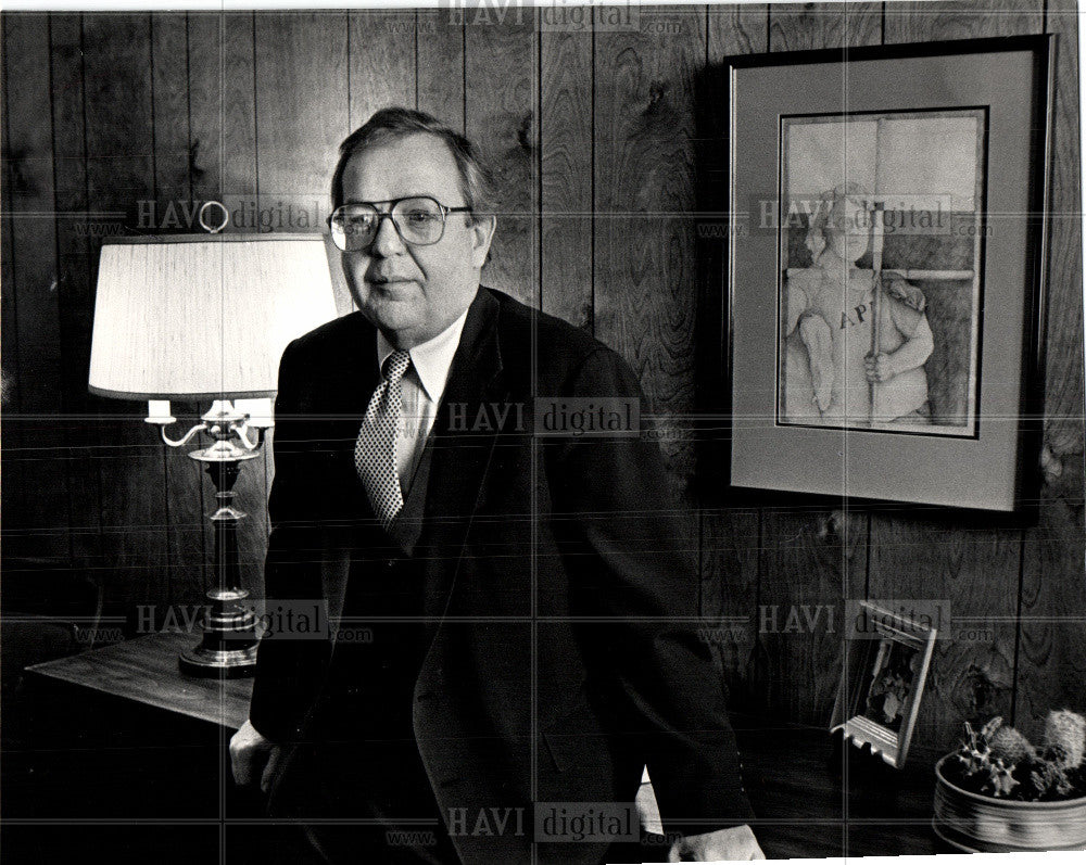 1984 Press Photo ROBERT CARLSON President Cranley&#39;s - Historic Images