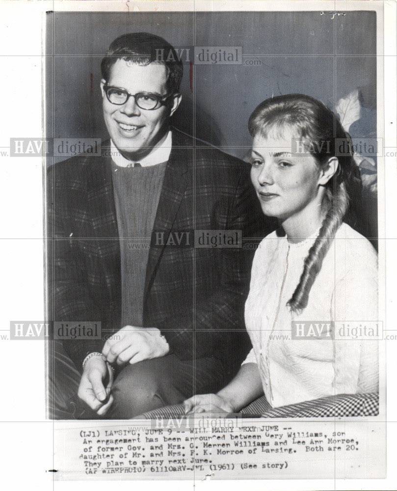 1955 Press Photo Engagement Gery Williams LeeAnn Monroe - Historic Images