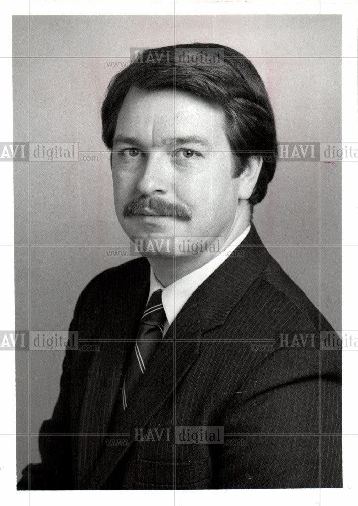 1989 Press Photo Dan Williams Troubleshooter - Historic Images