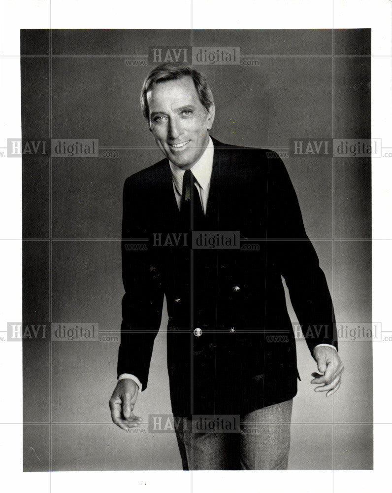 1988 Press Photo Andy Williams Singer Variety Show Moon - Historic Images