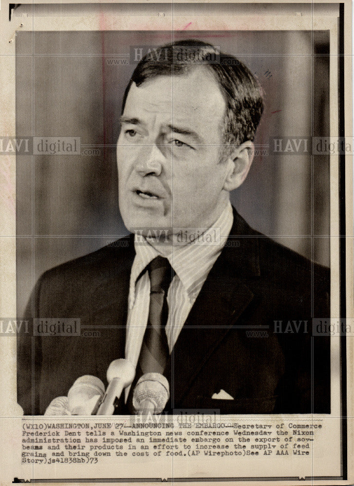 1973 Press Photo Frederick B. Dent Mayfair Mills - Historic Images