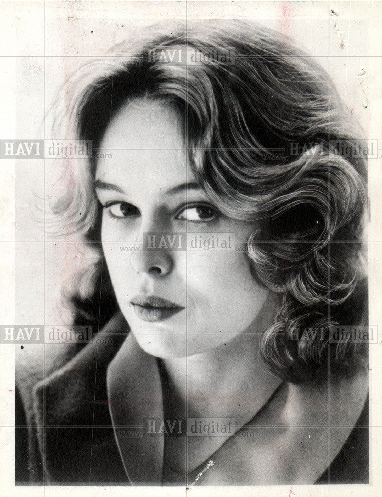 1967 Press Photo SANDY DENNIS - Historic Images