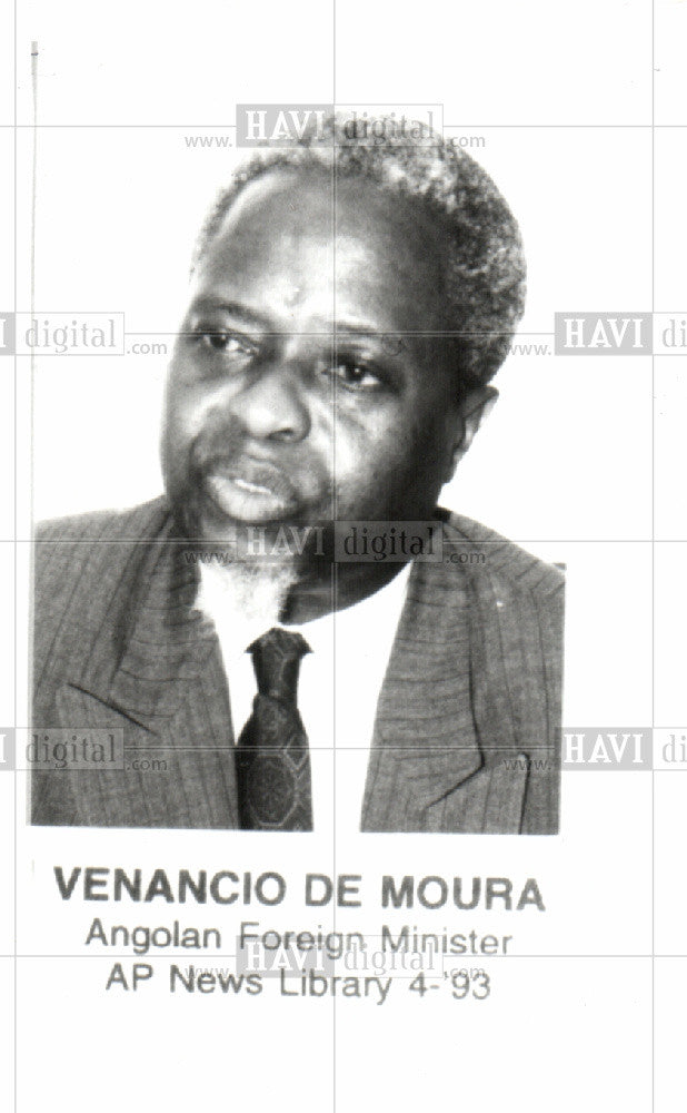 1993 Press Photo Venancio da Moura, Angola - Historic Images