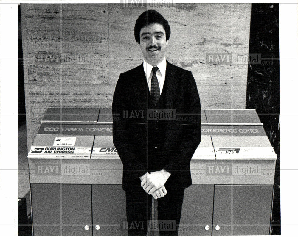 1982 Press Photo Steve Dempsey Businessman - Historic Images