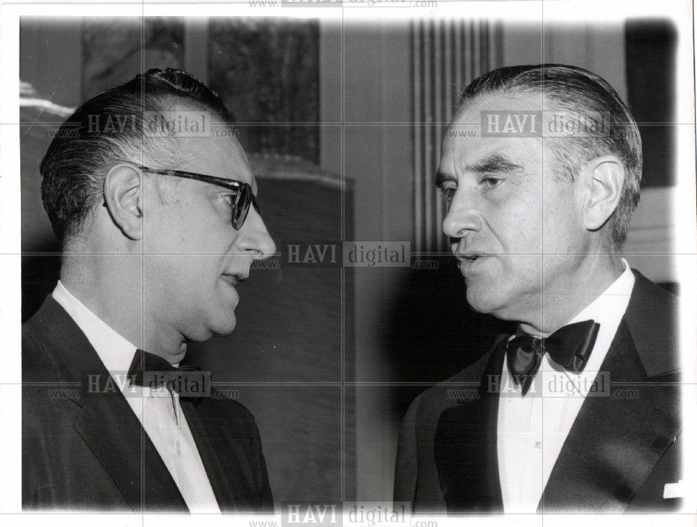 1958 Press Photo Carmine DeSapio Politician - Historic Images