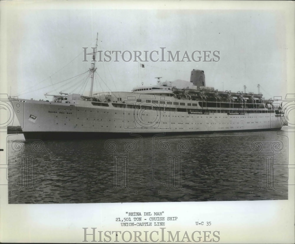 Press Photo Union Castle Line Cruise Shop &quot;Reina del Mar&quot; - Historic Images