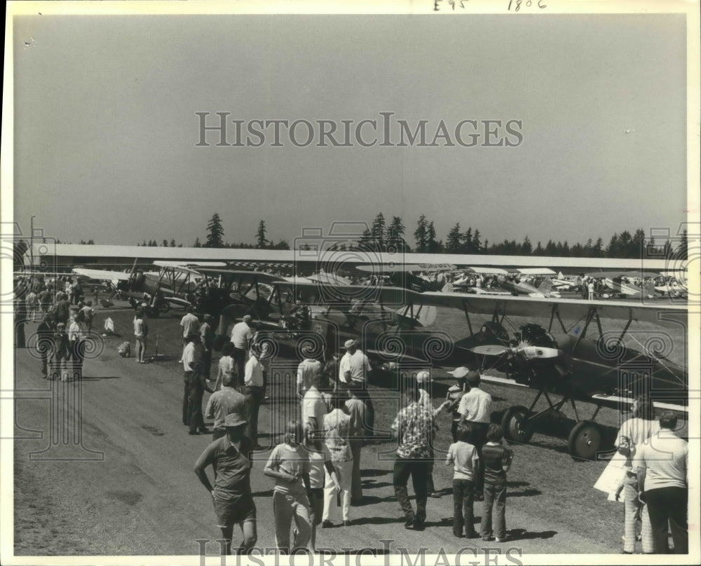 1977 Antique Airplane Festival, Washington  - Historic Images