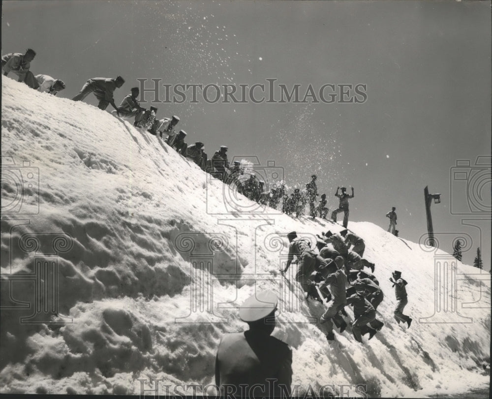 1952 Press Photo Thailand Sailors Play in Paradise Valley Snow - ftx01888-Historic Images