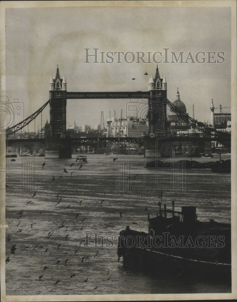 1980 Press Photo London Tower Bridge, England - Historic Images