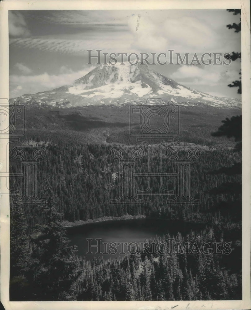 1949 Press Photo Council Lake, Mount Adams, Washington - Historic Images