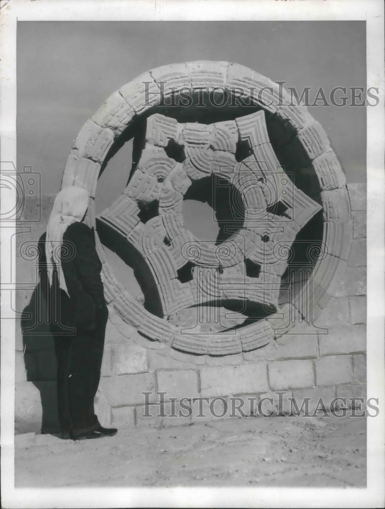 1959 Press Photo Umayyad Palace Entrance, Khirbet at Mafjar, Jordan - Historic Images