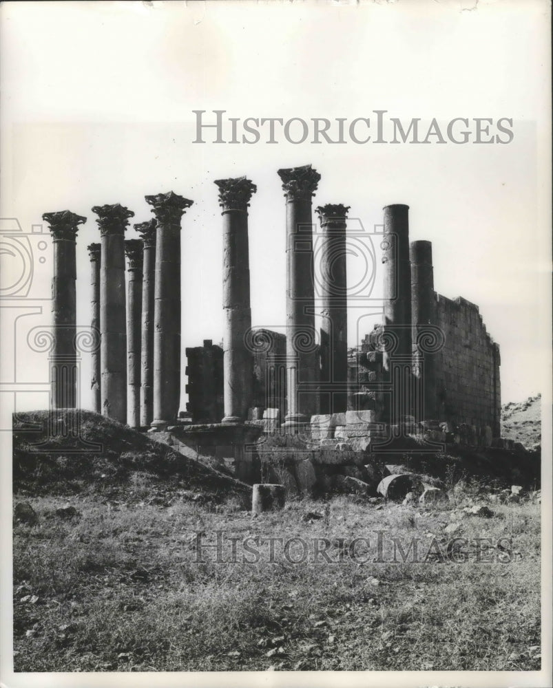 1957 Press Photo Jerash Temple of Artemis Ruins, Jordan - Historic Images