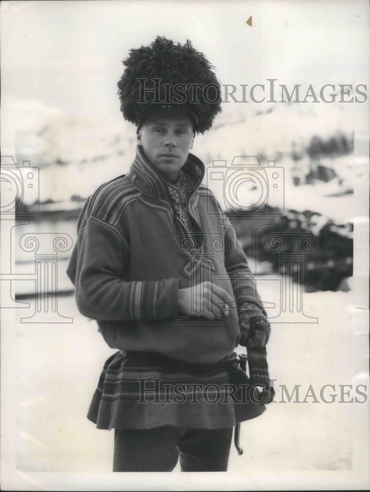 1949 Press Photo Lapp Poses during Narvik, Norway Visit - Historic Images