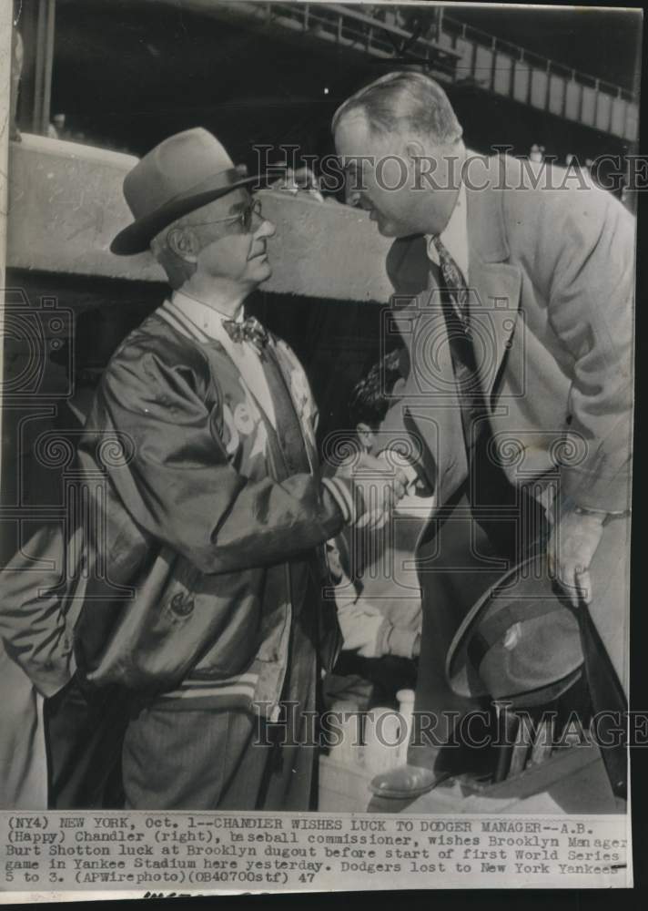 1947 Press Photo New York-A.B. Chandler and Burt Shotton at World Series Games - Historic Images