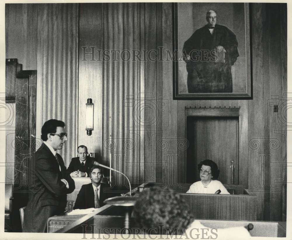 Press Photo A scene at the courtroom - Historic Images