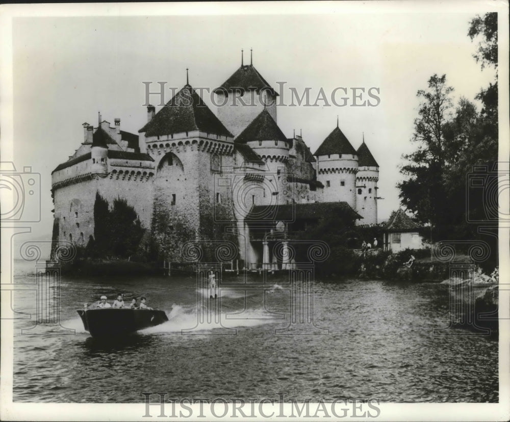 1961 Press Photo Water Skiing - Historic Images