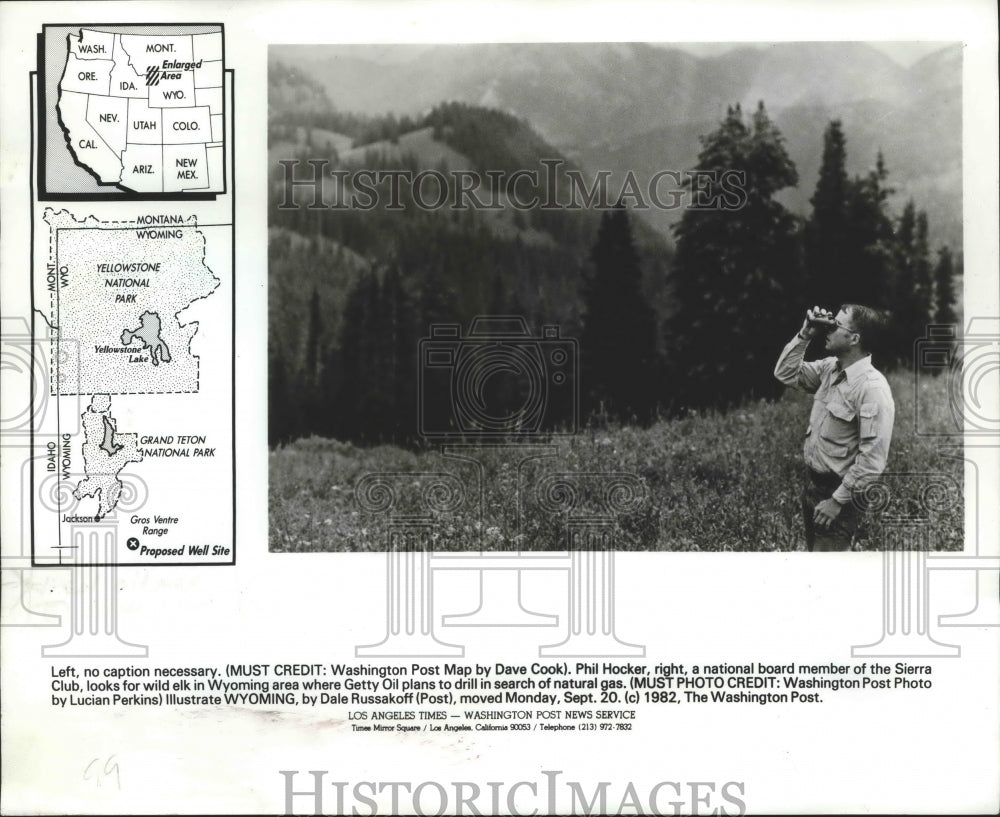 1982 Press Photo Phil Hocker Looks for Wild Elk in Wyoming Area - Historic Images