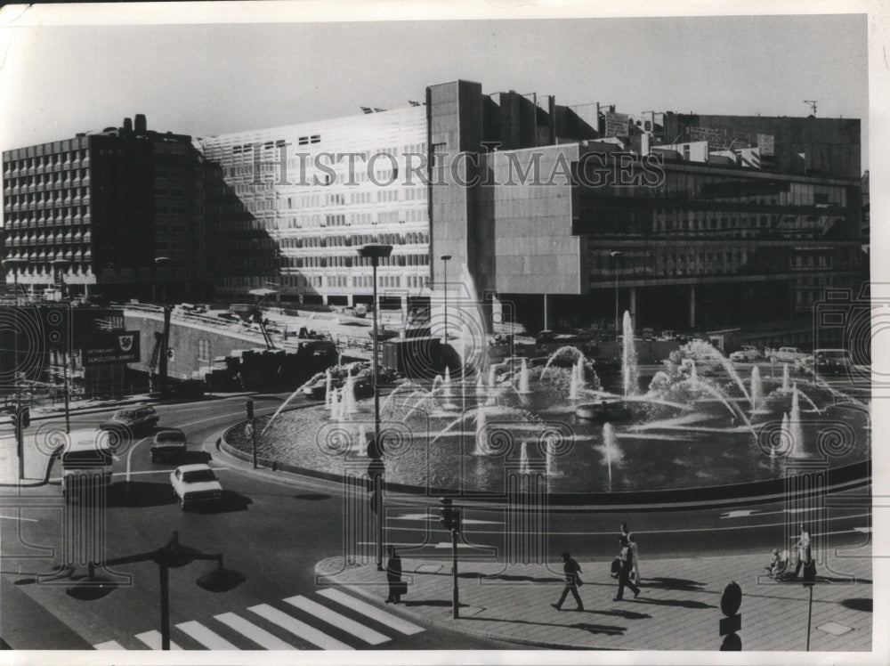 1971 Stockholm, Sweden Parliament House Fountains  - Historic Images