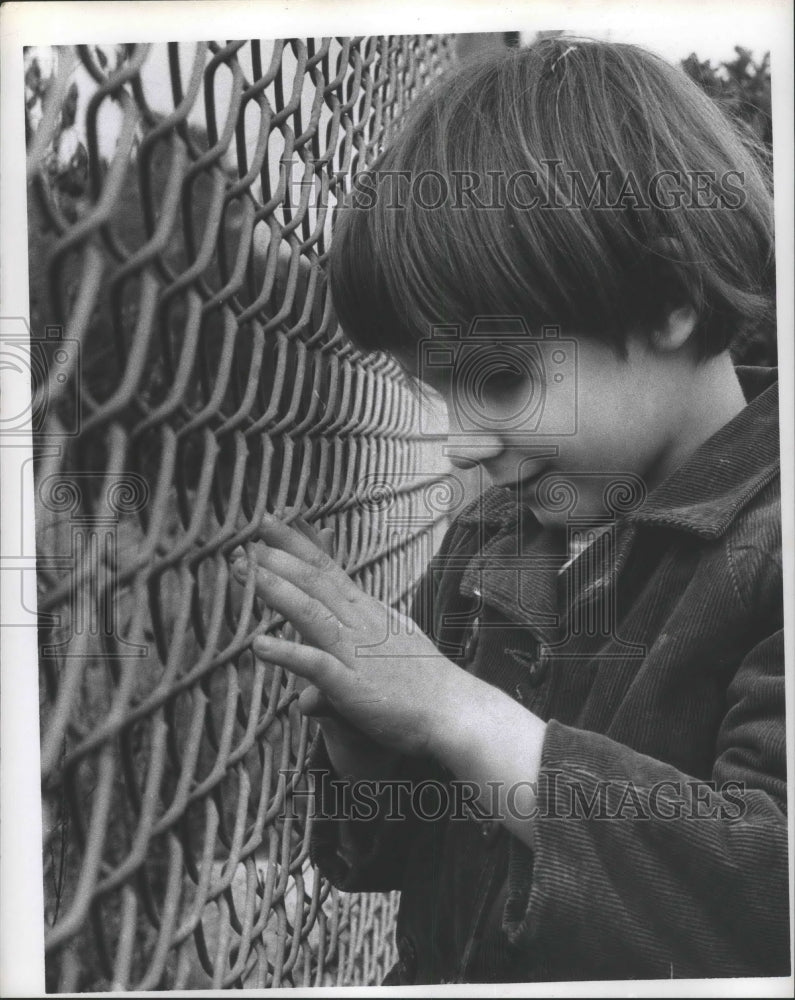 1969 Press Photo Child at Lighthouse Center for Blind Children, Houston - Historic Images