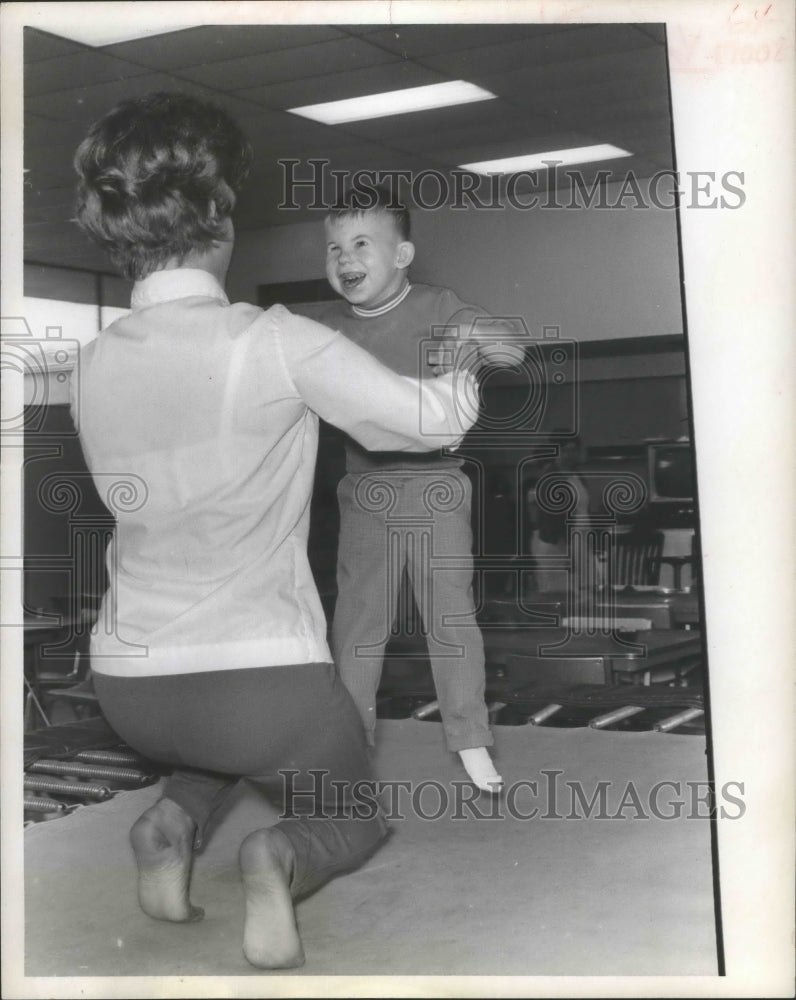 1969 Press Photo Playing on trampoline at Lighthouse Center For Blind Children - Historic Images