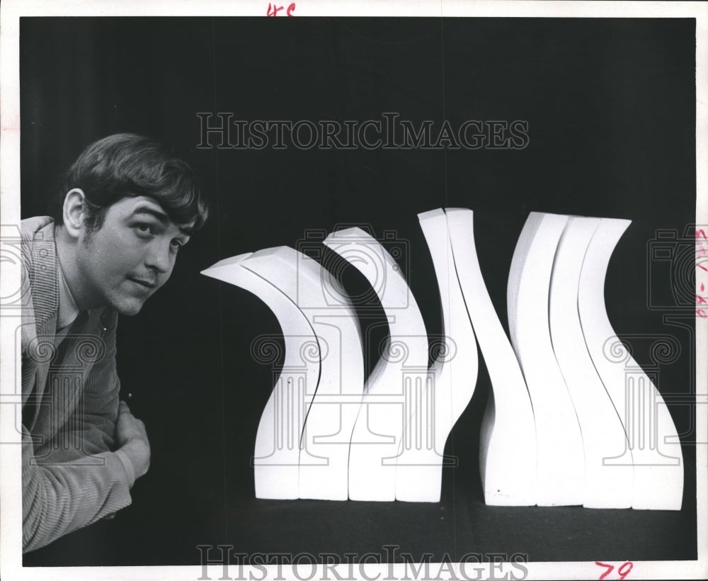 1969 Press Photo Joe Ray Milton and "Wave", -Art League of Houston - hca05517 - Historic Images