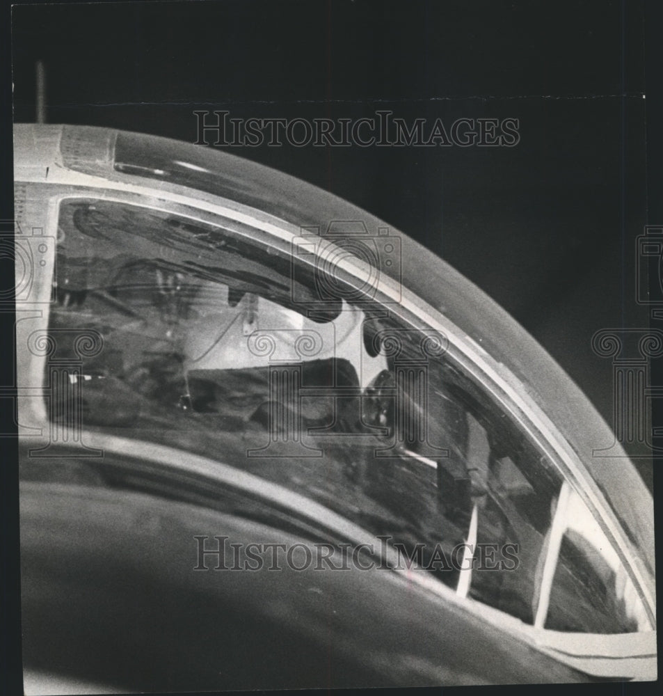 1966 Press Photo Prahl Takes the Variable Wing F-111 Airplane up for a Flight-Historic Images