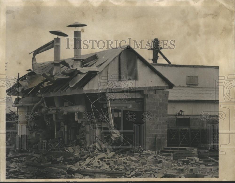 1958 Press Photo Black Brollier Inc Explosion Site - hca10554 - Historic Images