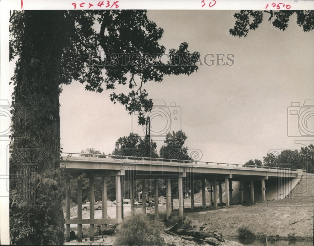 1969 Press Photo Bridge At Casey's Ridge Across The San Jacinto River in Texas-Historic Images