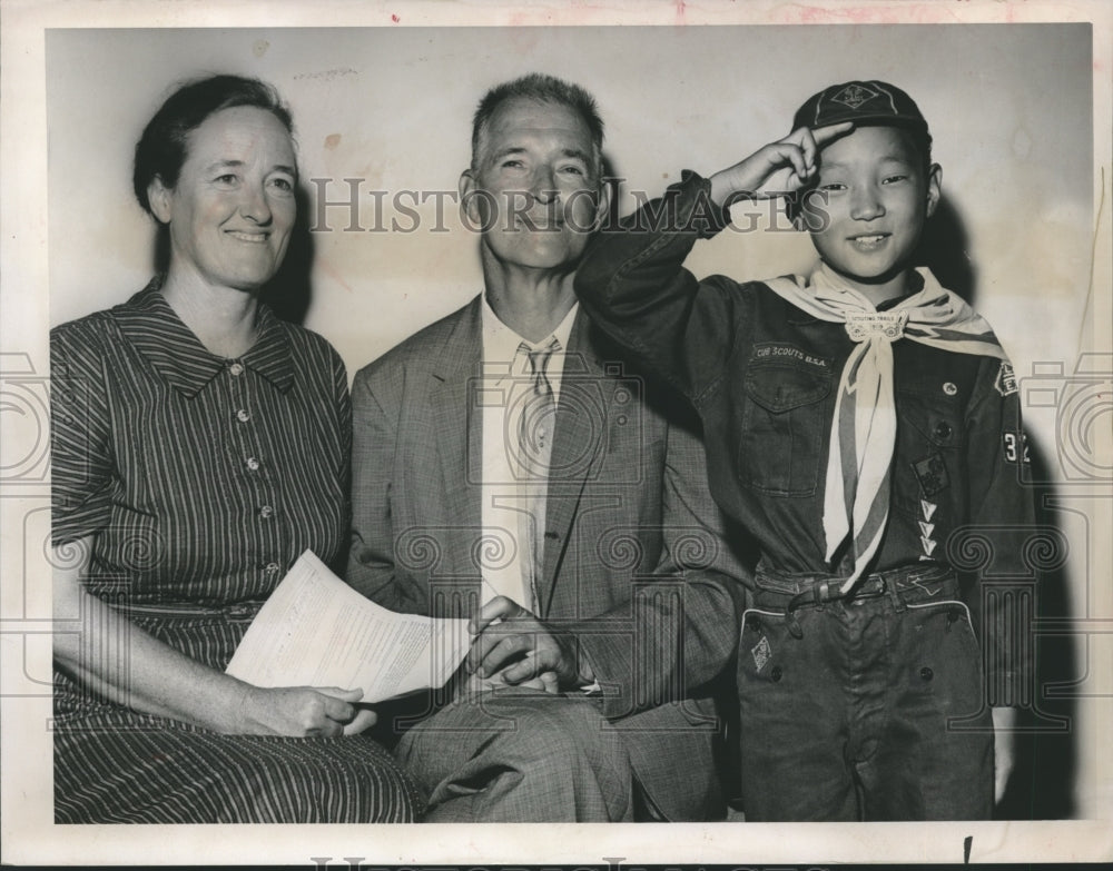 1960 Press Photo Korean Orphan Harold A.Sykes Celebrates Houston Naturalization - Historic Images