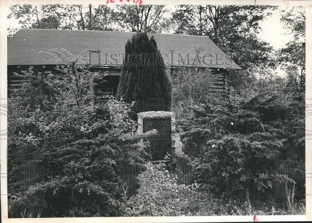 1970 Press Photo Replica of an old church being dismantled, Texas - hca13205 - Historic Images