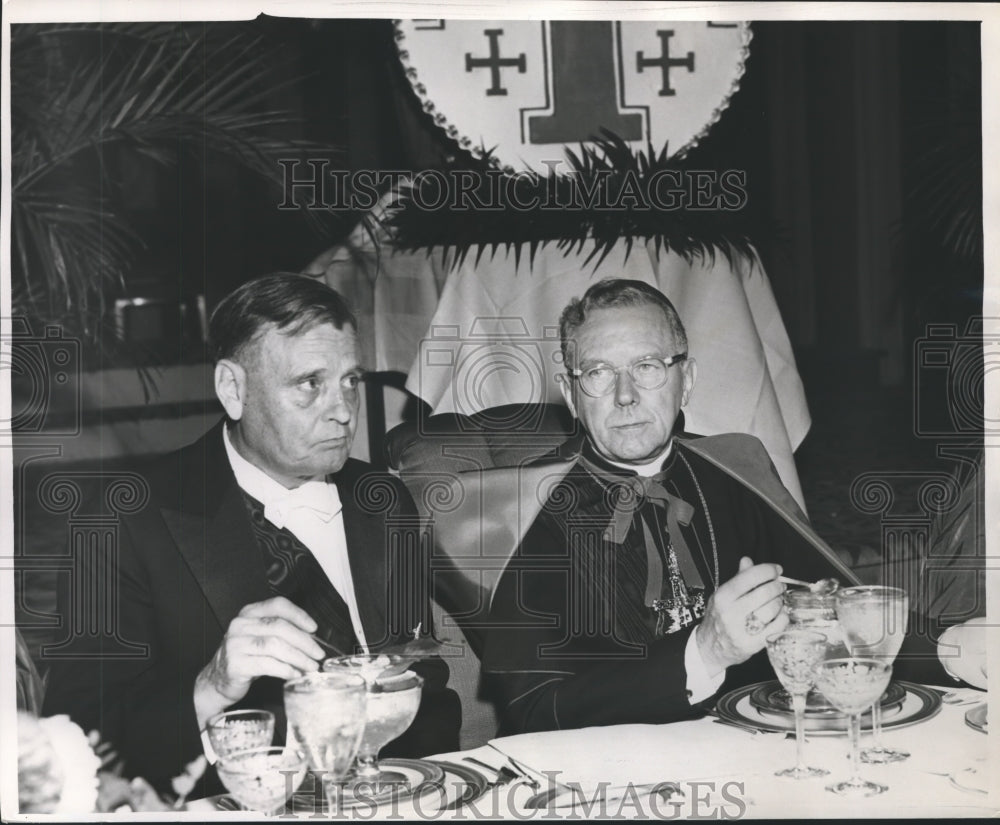 1953 Press Photo Catholic Members of Houston. - hca13334-Historic Images