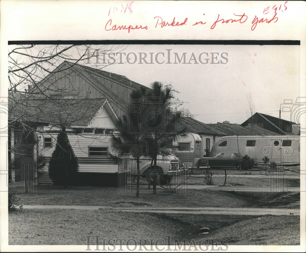 1973 Press Photo Campers row in Houston neighboorhood - hca13803 - Historic Images