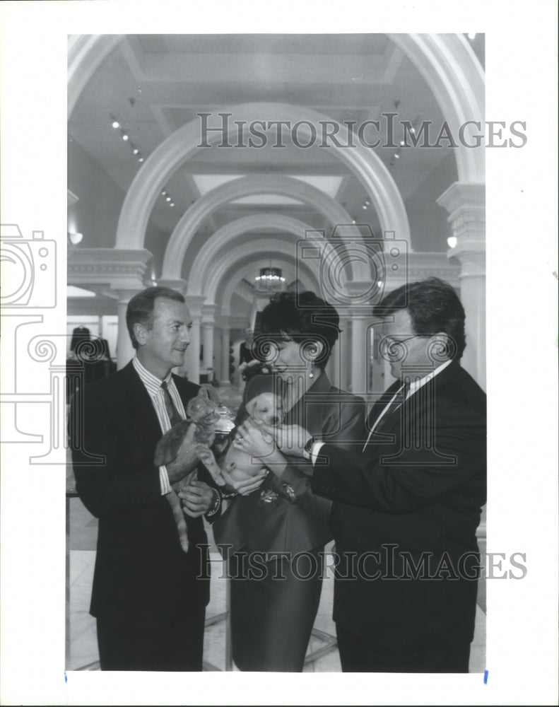 1992 Press Photo Principles of Citizens for Animal Protection, Houston with pets - Historic Images