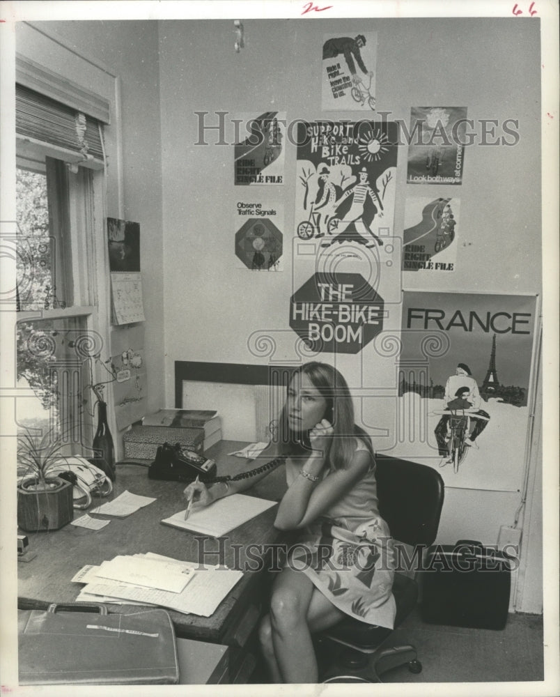 1973 Mary Griffin in office for Citizens for Hike &amp; Bike - Historic Images