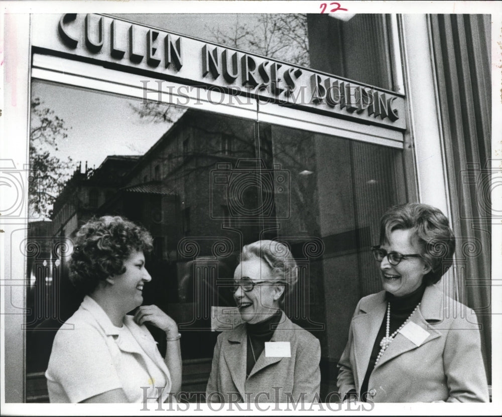 1975 Ladies Outside the Cullen Nursing Building. - Historic Images