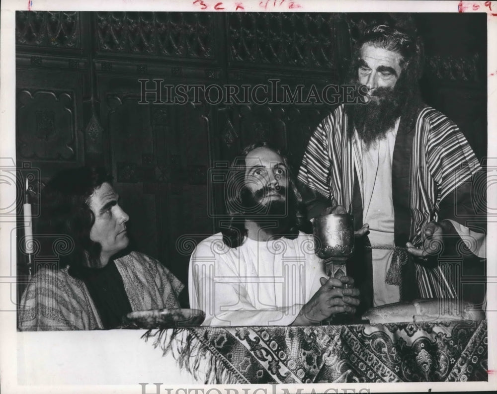 1960 Press Photo Actors of Good Friday, Houston - hca17302 - Historic Images