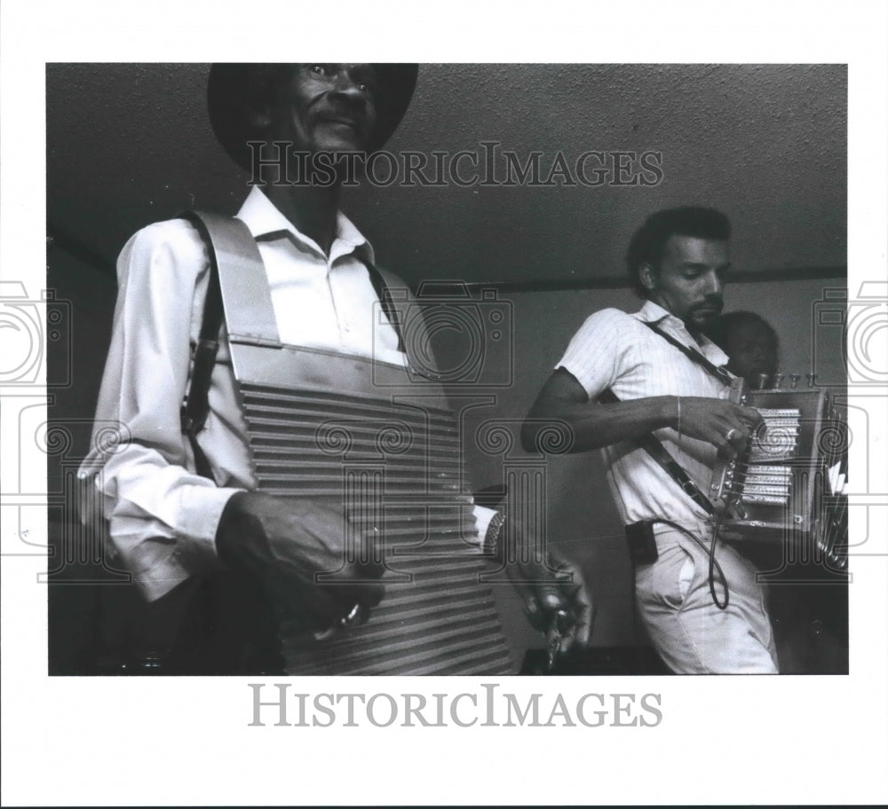 1992 Old-timers and younger musicians play together in Frenchtown - Historic Images