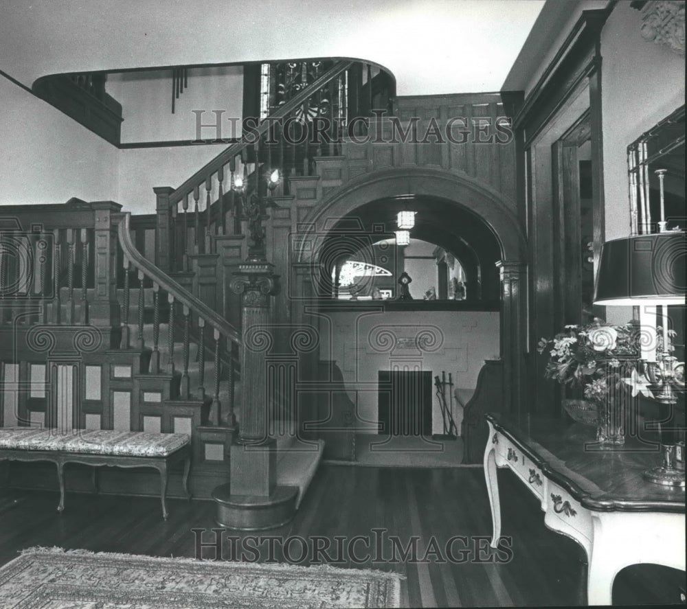 1982 Entry Hall of Loves Home Of Galveston Historical Foundation. - Historic Images