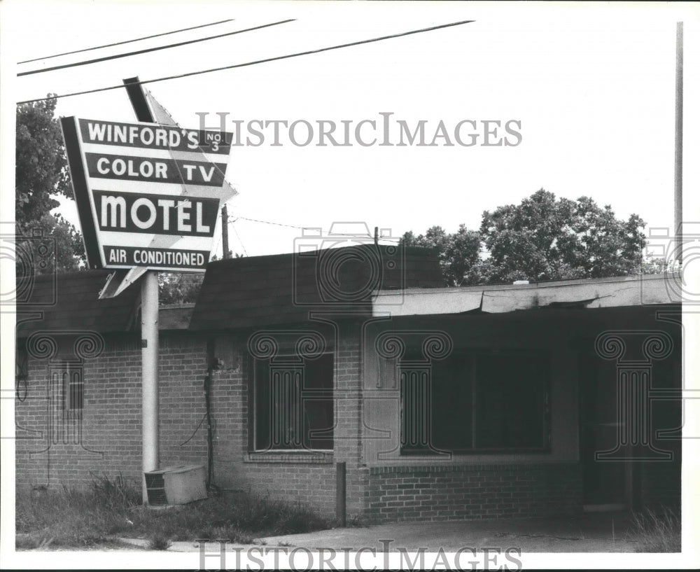 1984 Press Photo Dilapidated motel in the Fifth Ward, Houston - hca19291 - Historic Images