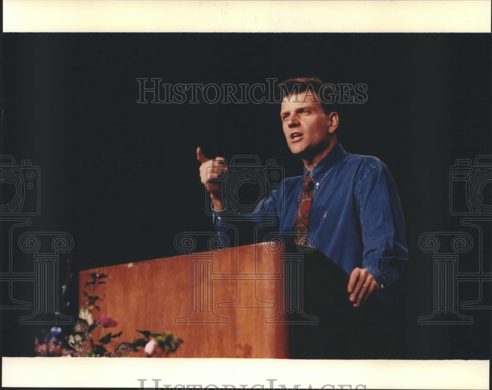 1995 Press Photo Franklin Graham Crusade, Saskatoon, Canada - hca19332 - Historic Images