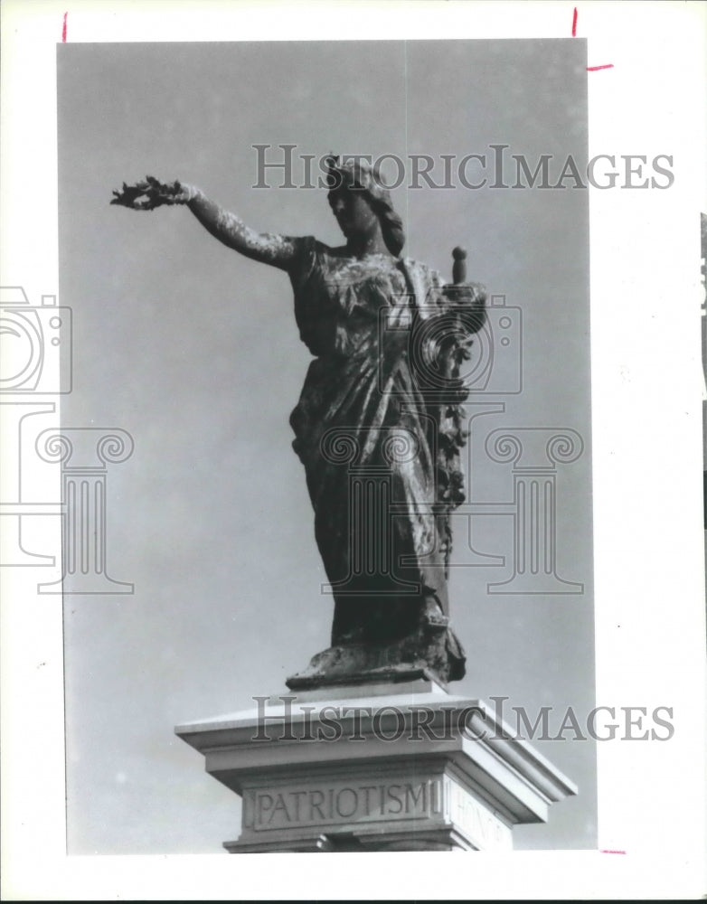 1989 Press Photo Statue at Galveston, Texas - hca19554 - Historic Images