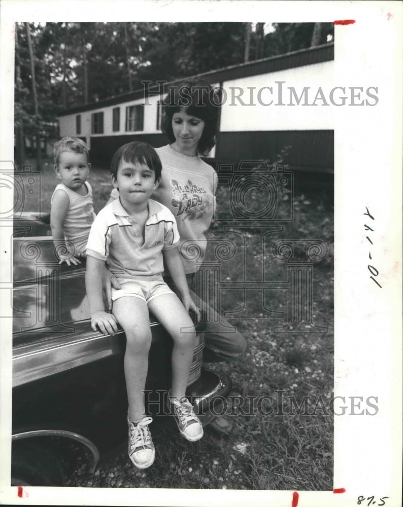 1981 Pam Snyder with sons Michael and Travis talk about Formaldehyde - Historic Images